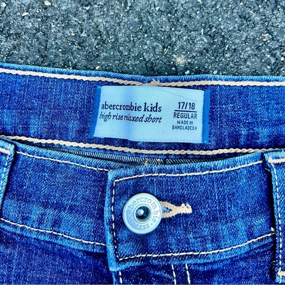 Abercrombie Kids High Rise Relaxed Shorts - Size 17/18 - Picture 6 of 13